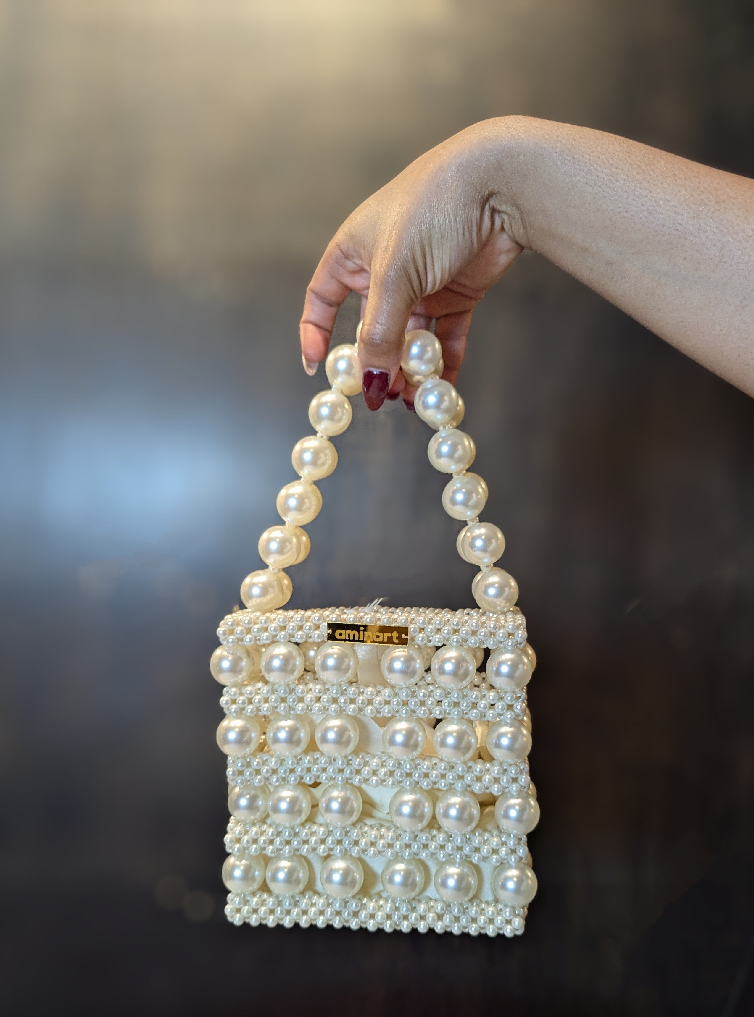 White Pearl Bead Bag